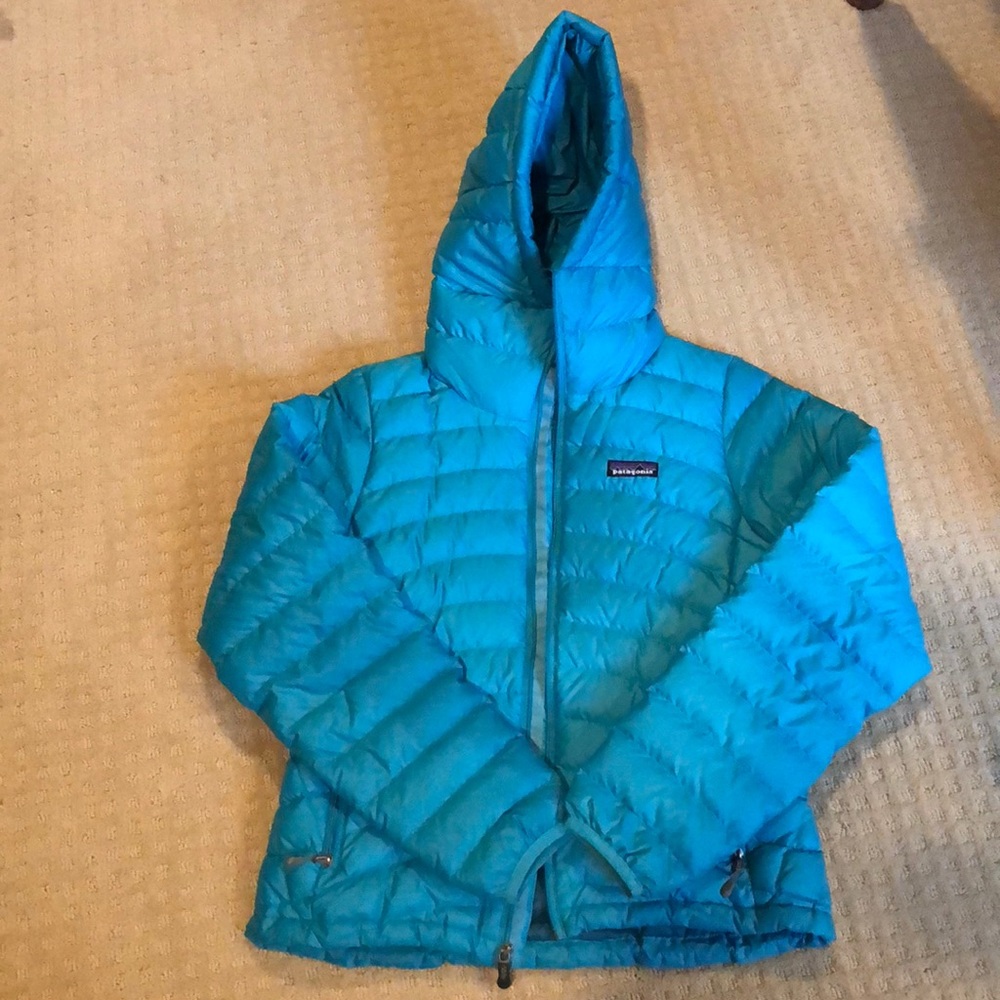 Patagonia Women’s Down Sweater Hoody: Teal Blue